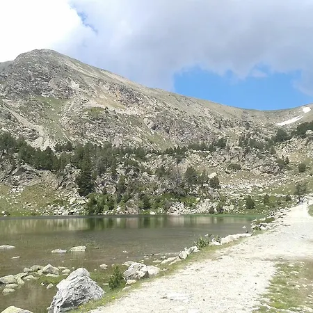Fonda Domingo