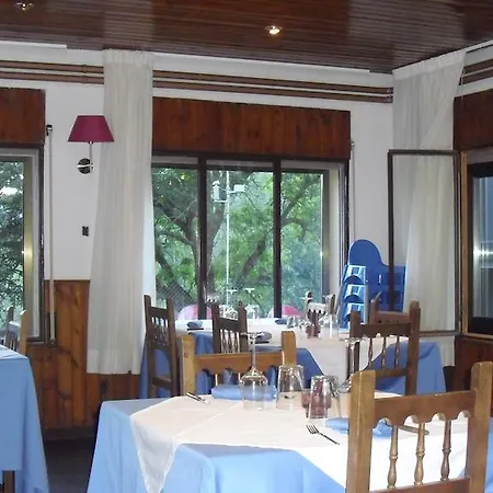 Fonda Domingo